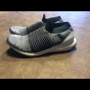 Adidas laceless ultraboost